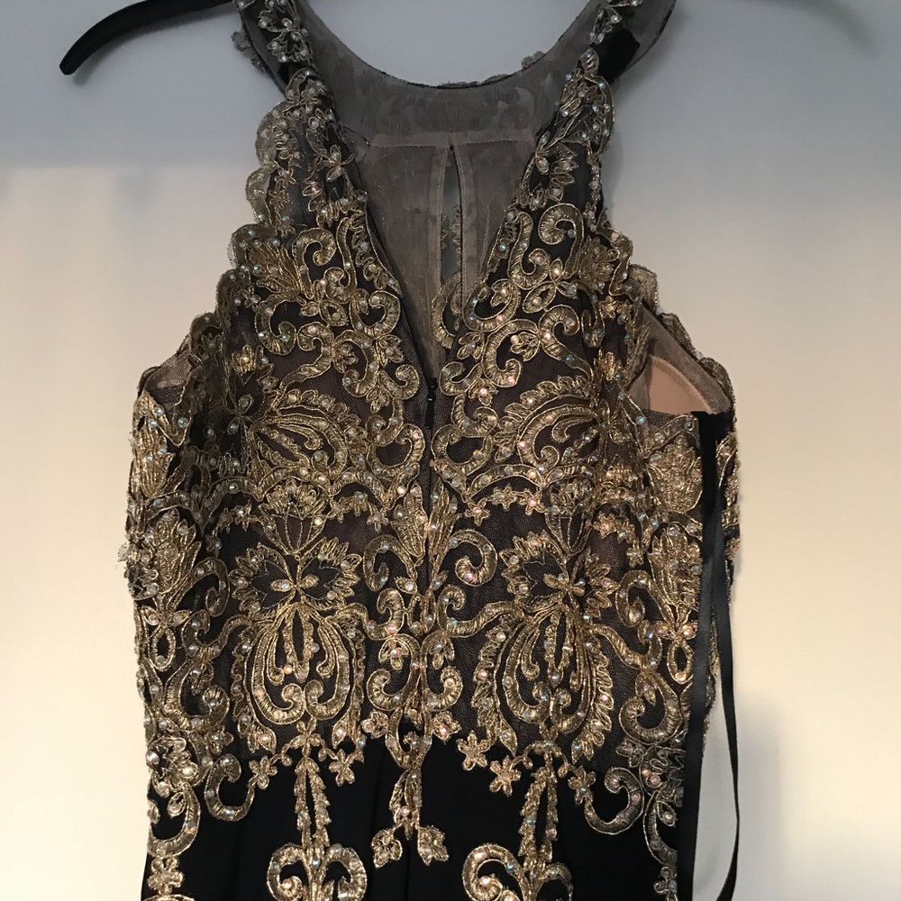 Prom dress - Picture 4 of 7
